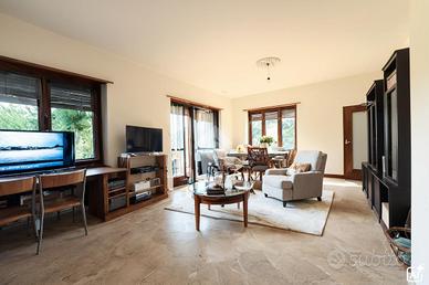 BIFAMILIARE A LA LOGGIA