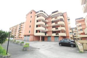 4 LOCALI A SAN PRISCO