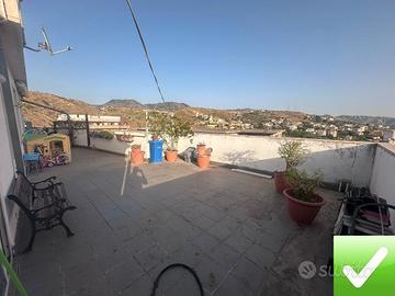 Ampio Attico +Terrazzo Panoramico Cda Maldariti