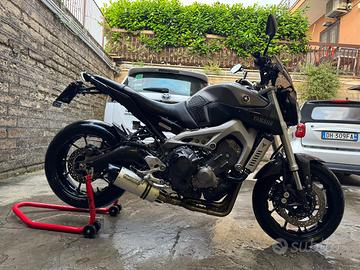 YAMAHA MT09