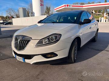 Lancia delta 1.6 120 cv