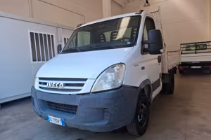 IVECO Daily 3510 Ribaltabile Trilaterale 2.3