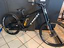 bici-down-hill-trek-session