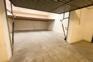 Box per 2 Posti Auto/SUV + Moto 50 mq + Soppalco