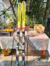 Vedendo scii usati due volte