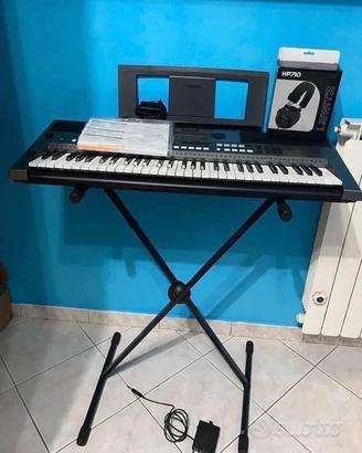 Pianola Yamaha PSR- E443