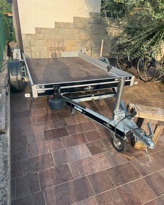 carrello per auto