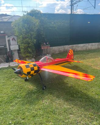 YAK 55 GoldWing – 272 cm – Setup Completo