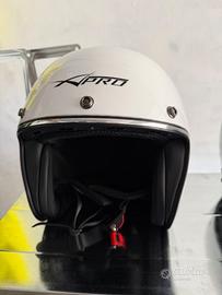Casco jet
