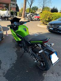 Kawasaki ER6F 