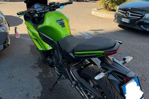Kawasaki ER6F 