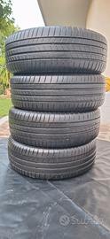 Gomme 225 60 17 99Y