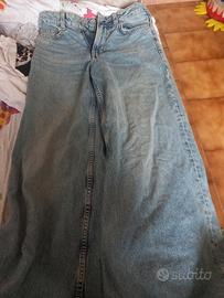 pantalone di jeans