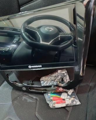 car tablet nissan Qashqai 