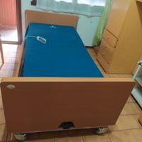  2  letti singoli  ospedalieri professionali