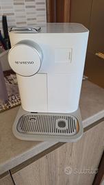 macchina caffe de'longhi lattissima 