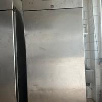 Frigorifero a colonna professionale