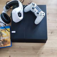 PLAYSTATION 4