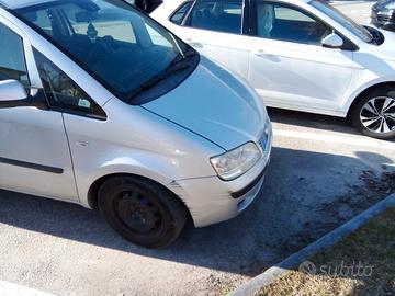 FIAT Idea - 2011