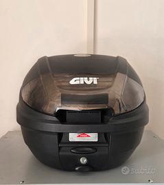 bauletto givi  nero piaggio beverly 300 