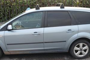 Ford focus station wagon