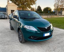 Lancia Ypsilon 0.9 t.air metano 84cv NEOPATENTATI