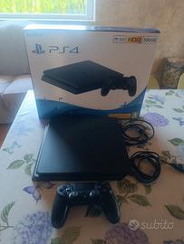 PS4  500 gb completa joystick+giochi