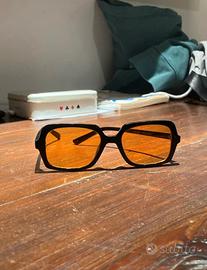 occhiali da sole bershka