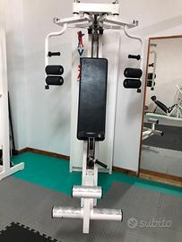 Pectoral Machine Visa Fitness
