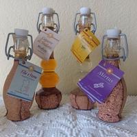 Bottiglie da collezione artigianato sardo sughero