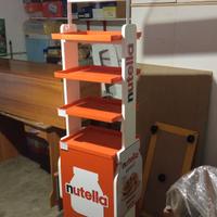 Espositore mensole pubblicitario NUTELLA in legno