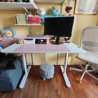 Scrivania Bekant IKEA