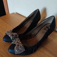 Scarpe da donna 37 con tacco e fiocco