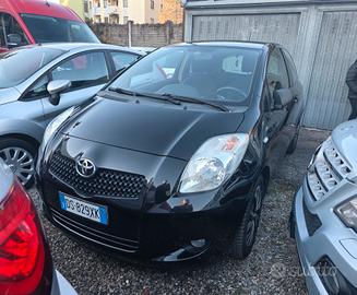 Toyota Yaris 1.0  69CV