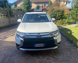 MITSUBISHI Outlander 3ª serie - 2019