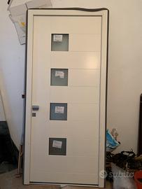 Portoncino ingresso in legno nuovo