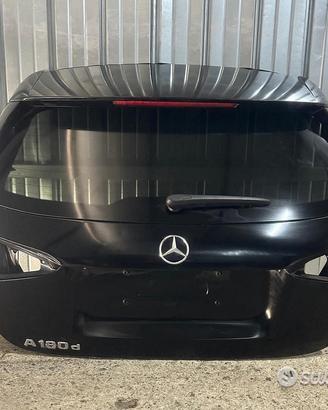 Portellone posteriore mercedes CLASSE A W177