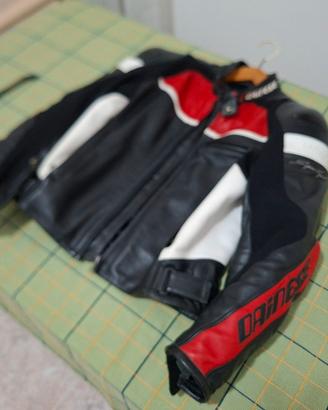 giubbino moto dainese in pelle taglia 48