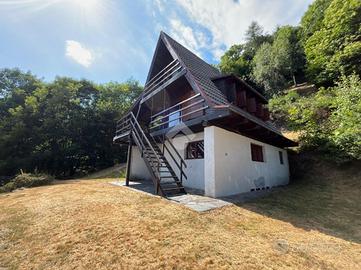 CASA INDIPENDENTE A COLLERETTO CASTELNUOVO