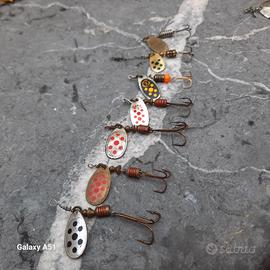 cucchiaini da pesca 