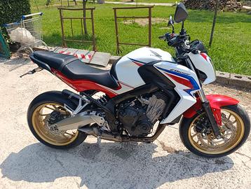 Honda.. CB650f..naked..cb..