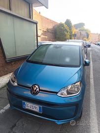 Volkswagen Up, 1,0, 5 porte, novembre 2021