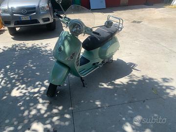 Piaggio Vespa 250 GTS - 2005