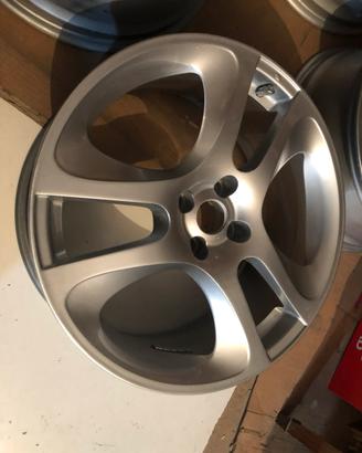 Cerchi alfa mito 18 Quadrifoglio