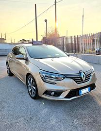 Renault Megane automatica BOSE