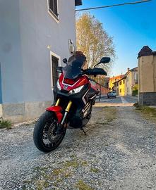 Honda X-ADV 750 POCHI KM
