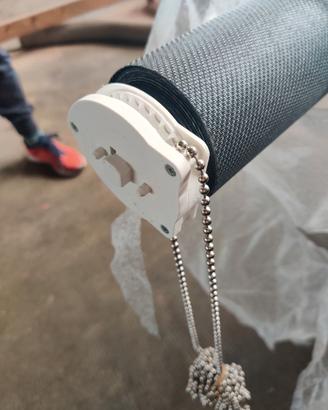 2 tende da sole a rullo con catena Mottura