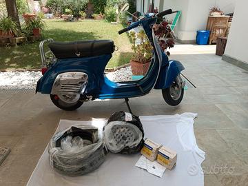 Vespa 50R Faro Tondo (V5A1T) – Conservata Blu Piag