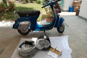 Vespa 50R Faro Tondo (V5A1T) – Conservata Blu Piag