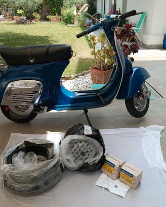 Vespa 50R Faro Tondo (V5A1T) – Conservata Blu Piag